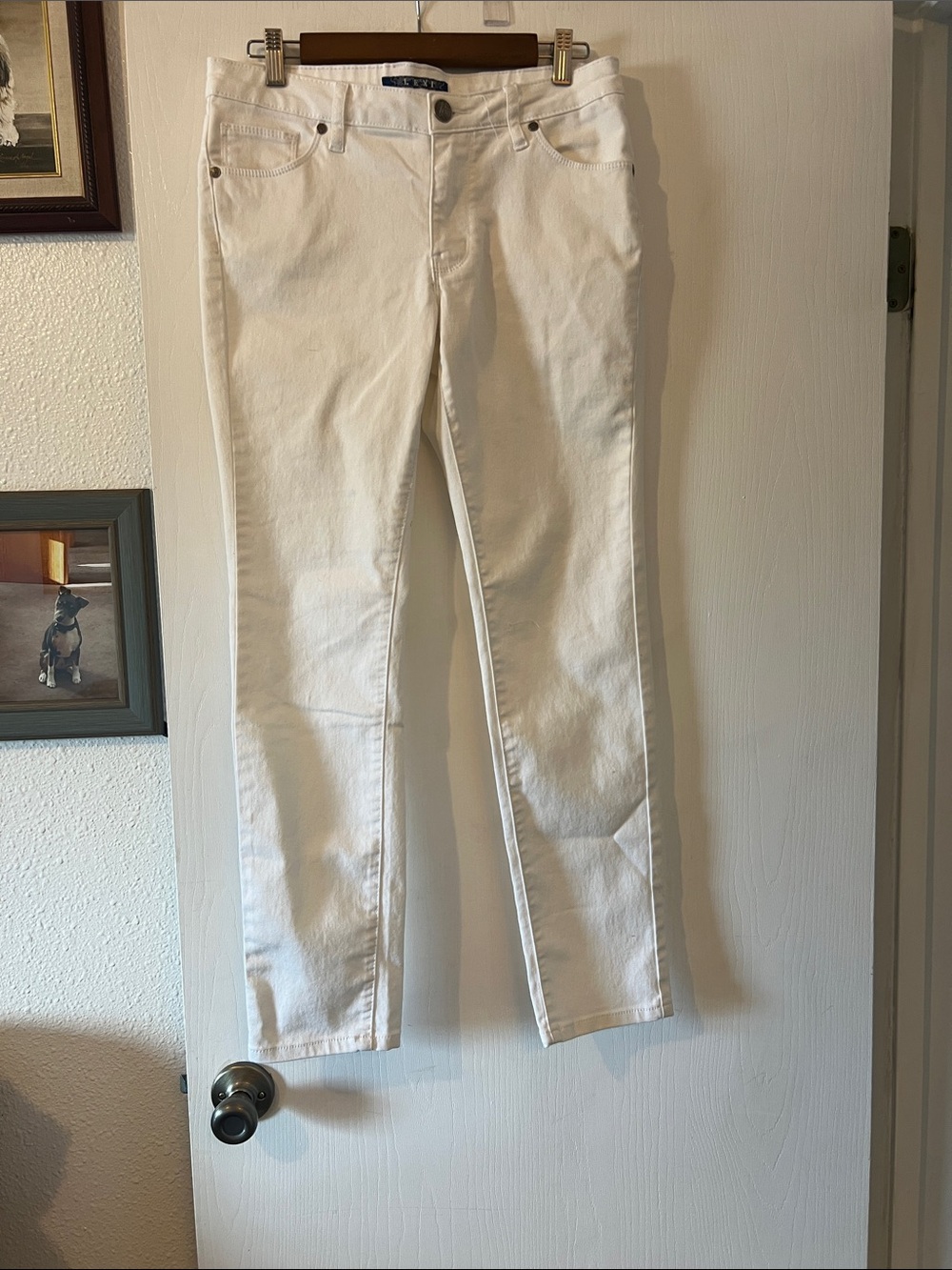 White Women's Slim Straight Jeans - Lexi-midrise 30 plus length